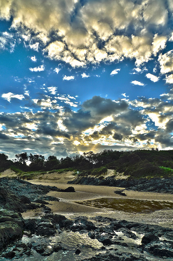 Rocks at the southern end of Sawtell Beach during sunset (HDR Photo)